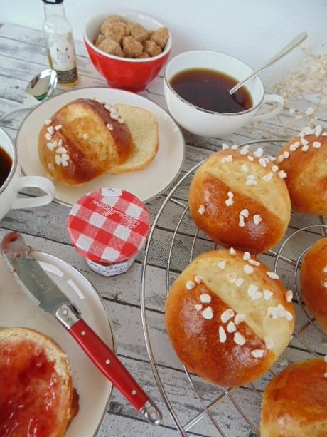 Bollitos suizos al aove