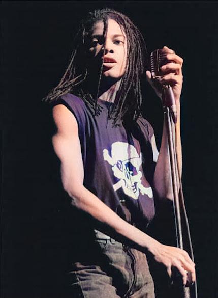 Efemérides del Rock y Heavy Metal: Que pasó un 15 de Marzo