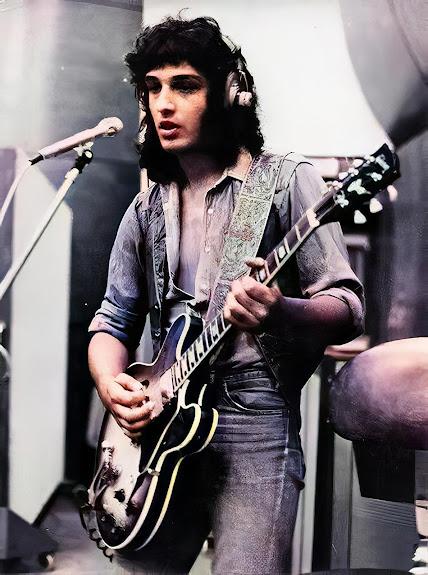 Efemérides del Rock y Heavy Metal: Que pasó un 15 de Marzo