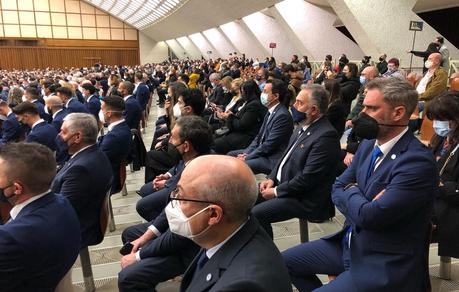 El Papa Francisco recibe a la Ponferradina con motivo del centenario del club 4