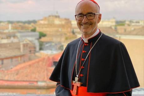 Cardenal enviado a Ucrania advierte que el riesgo de trata de personas está “bajo nuestras narices”