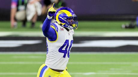 Von Miller pasa a los Bills esta temporada