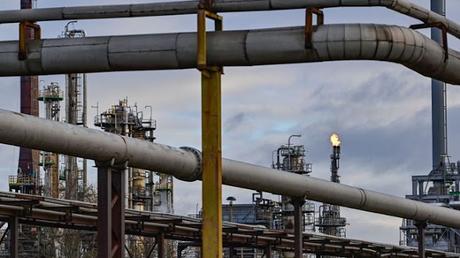 Anonymous hackea la filial alemana de la gran petrolera rusa Rosneft Anonymous hackea la filial alemana de la gran petrolera rusa Rosneft