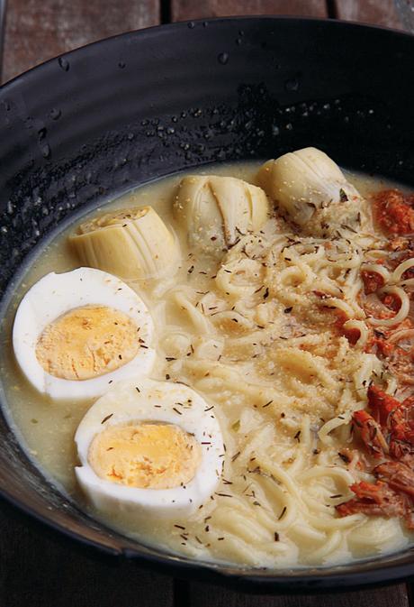 RAMEN CON SOPA TAHI RAMEN CON SOPA TAHI