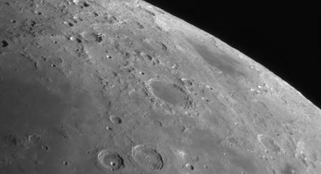 El Mar de Humboldt, invadiendo la cara oculta de la Luna El Mar de Humboldt, invadiendo la cara oculta de la Luna