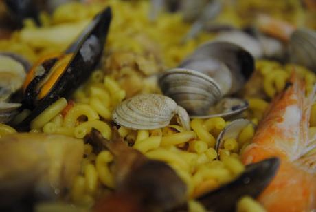 Receta de fideuá con conejo y marisco paso a paso Receta de fideuá con conejo y marisco paso a paso