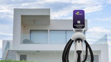 Dos empresas se unen para instalar cargadores eléctricos en casas para vacacionar.