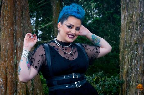 Laura Azul lanza ‘Respirar’, una canción que invita a viajar del caos a la tranquilidad