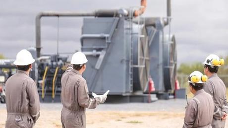 A fines de abril y principio de mayo estaría aprobada la ley de Compre Neuquino