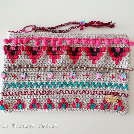 NECESER-CLUTCH ARABESCO NECESER-CLUTCH ARABESCO