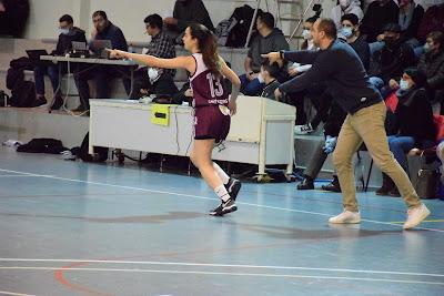 Galería de clics del Bàsquet Femení Sant Adrià-Basket Almeda (Liga Femenina 2)