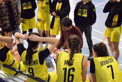 Galería de clics del Bàsquet Femení Sant Adrià-Basket Almeda (Liga Femenina 2)