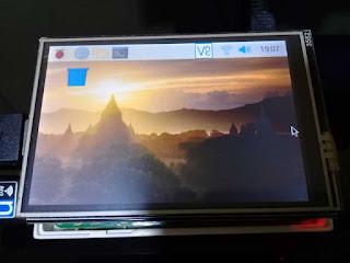 Escritorios Destacados Del Viernes 18 de marzo del 2022 - LinuxClick