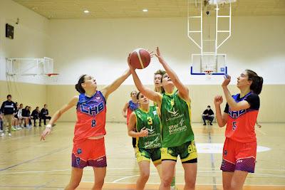 Galería de clics del Lima Horta Bàsquet-CB Al-Qázeres (Liga Femenina Challenge)