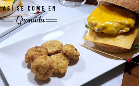 Chicken Nuggets y Cheeseburger