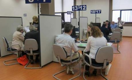 Renta: Estos son los datos que te pedirán y los documentos que debes llevar para confeccionar tu declaración en la oficina