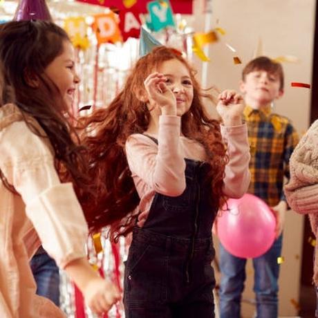 La educación de los hijos con el apoyo de academias de refuerzo escolar. Clases de refuerzo escolar: Ventajas.