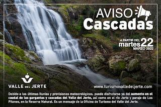 La floración ha comenzado en el Valle del Jerte y las cascadas lucen espectaculares