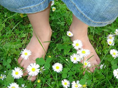Los beneficios de andar descalzo