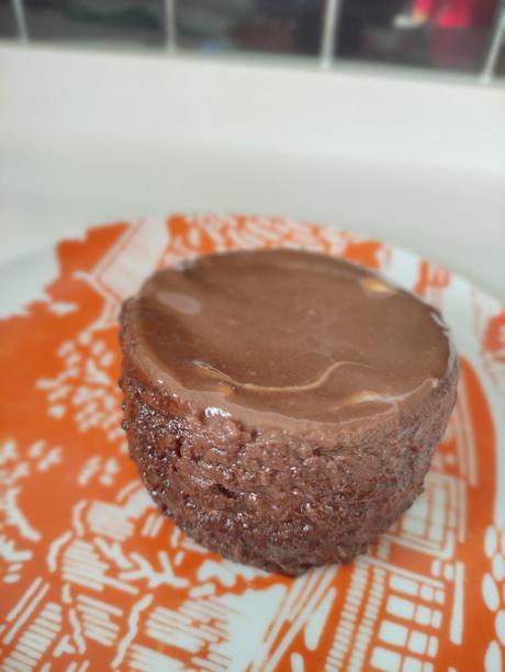 La tarta de queso y chocolate más sencilla de hacer, lista en apenas dos minutos en el microondas 8