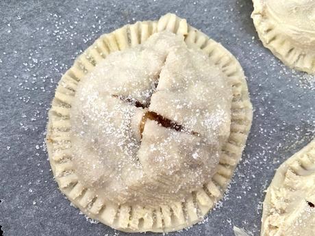 delikatissen tartitas de manzana postres de manzana mini pies de manzana mini apple pies galletas rellenas de manzana empanadillas de manzana easy apple dessert apple pie  