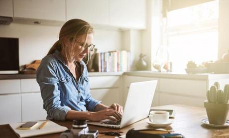 Cómo pedir el certificado del IRPF al SEPE para la Renta 2021-2022