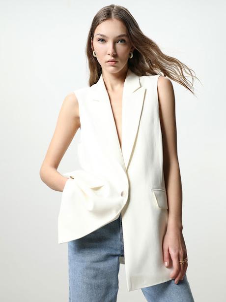 COMPRAS DE  LA SEMANA; MARZO (IV).-