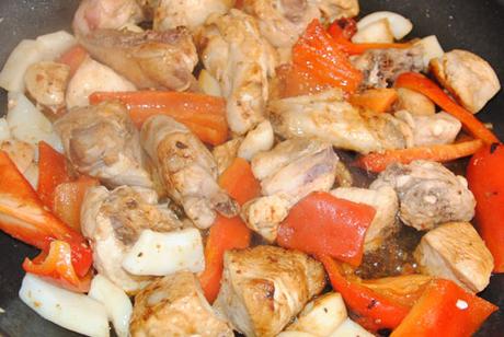 Receta de paella con pollo y marisco paso a paso