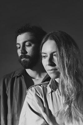 ROCÍO MÁRQUEZ Y BRONQUIO: 'UN ALA ROTA'