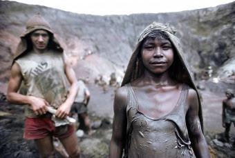 Ikusmira Berriak aumenta y refuerza sus residencias cara al Festival de San Sebastián Ikusmira Berriak aumenta y refuerza sus residencias cara al Festival de San Sebastián