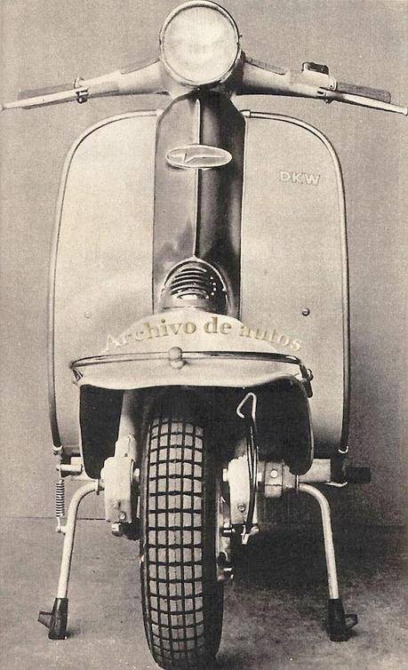 Veloneta DKW 150, una motoneta fabricada por Ernesto C. Bessone Veloneta DKW 150, una motoneta fabricada por Ernesto C. Bessone