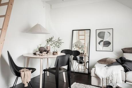 delikatissen tiny scandinavian penthouse scandinavian style scandi cozy mini ático nórdico decoración pisos pequeños decoración nórdica  