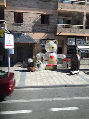 Viaje de Fin de Curso: Sort- Lleida - Andorra Viaje de Fin de Curso: Sort- Lleida - Andorra