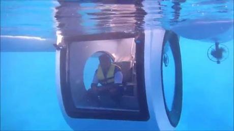 Barco eléctrico con cápsula submarina se vende a través de Alibabá.