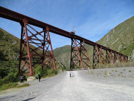 ARGENTINA: EL TREN A LAS NUBES EN SAN ANTONIO DE LOS COBRES ARGENTINA: EL TREN A LAS NUBES EN SAN ANTONIO DE LOS COBRES