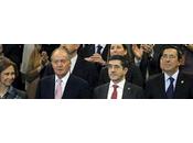 Pitos abucheos contra Rey.