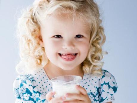 Los niños que beben leche cruda son menos propensos a las alergias y al asma