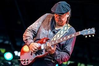 FOGHAT  escuchá on line el nuevo disco