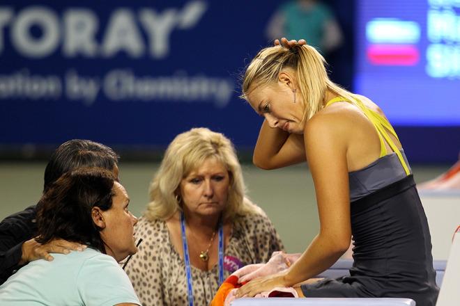 WTA: Sharapova tuvo que retirarse en Tokio