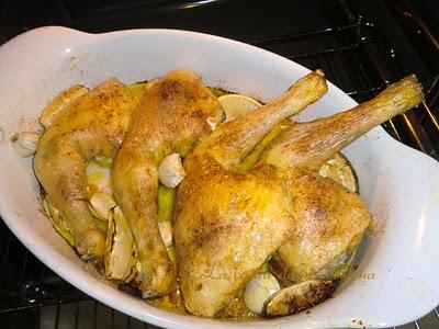 Pollo asado al limón y canela