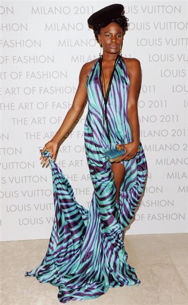 Louis Vuitton: Reinauguración y fiesta en Milán! Louis Vuitton: Reinauguración y fiesta en Milán!