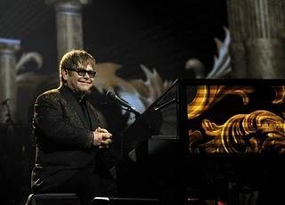 ELTON JOHN  El Piano del Millón de Dólares