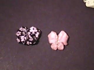 Broches de flores y mariposas: