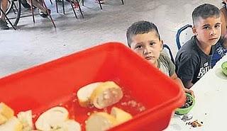 Francia cuida la alimentación de sus escolares