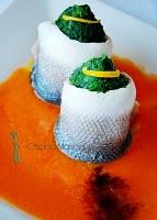 Loup con bekkoula, coulis de tomate y chalota