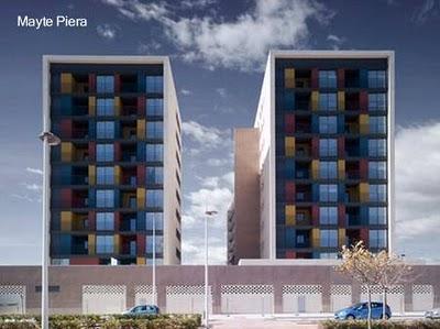 Frentes de dos edificios de apartamentos Edificios de apartamentos en España