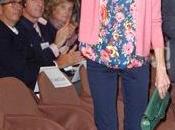 Dña. Letizia inaguró Congreso Nacional Ciéntifico Familiar Barcelona. Analizamos look