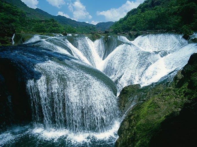 The Pearl Waterfall, Jiuzhaigou Valley, China