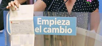 PSOE versus PP. Ambos pretenden salvar España.