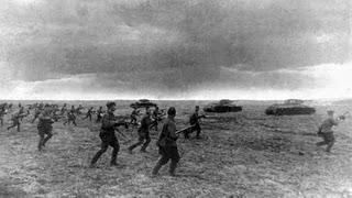 Manstein logra estabilizar su retaguardia - 30/09/1941.